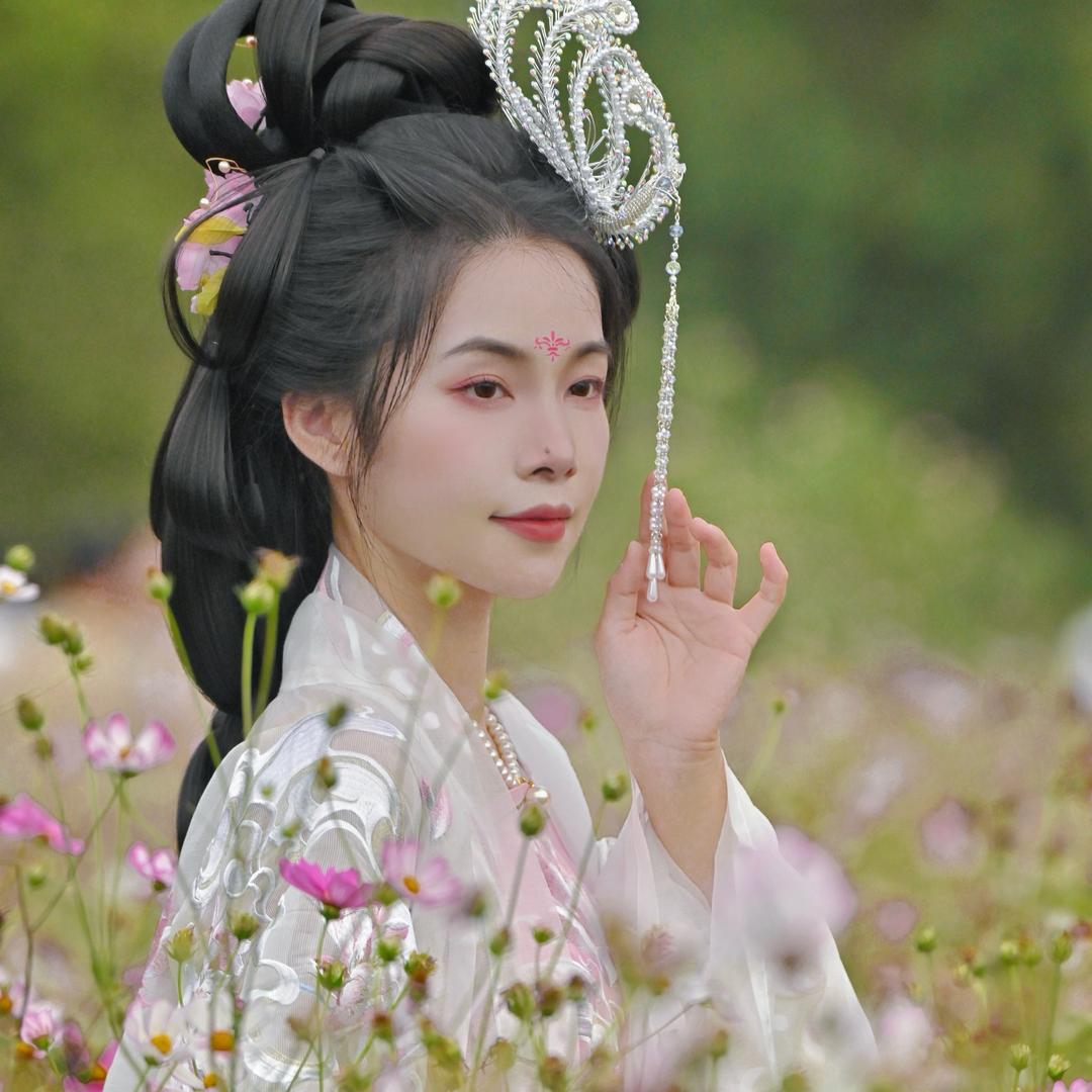 堇研
