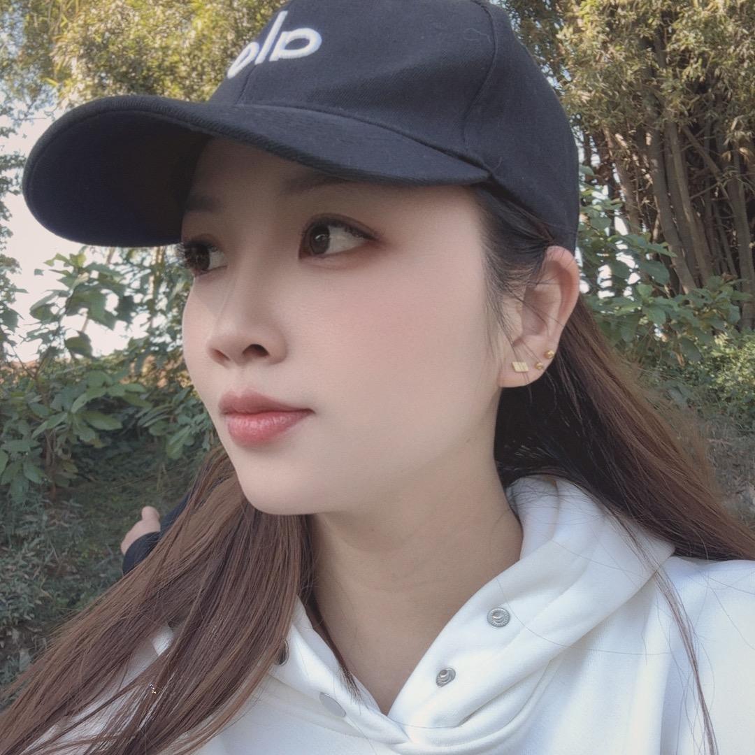 欧阳婷婷