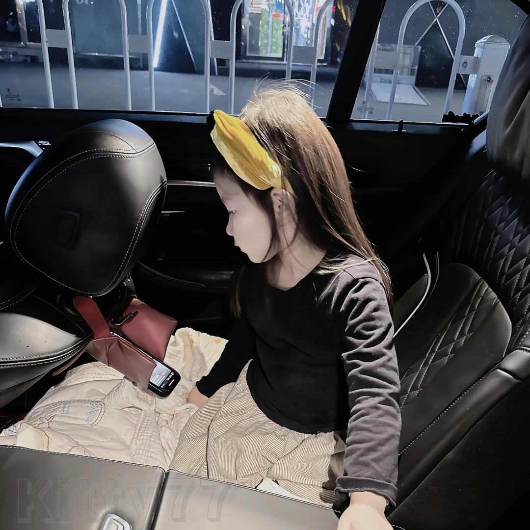 、