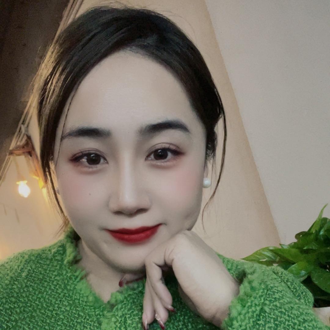 嘉鱼伍界烧烤 程碟衣火锅 糖糖