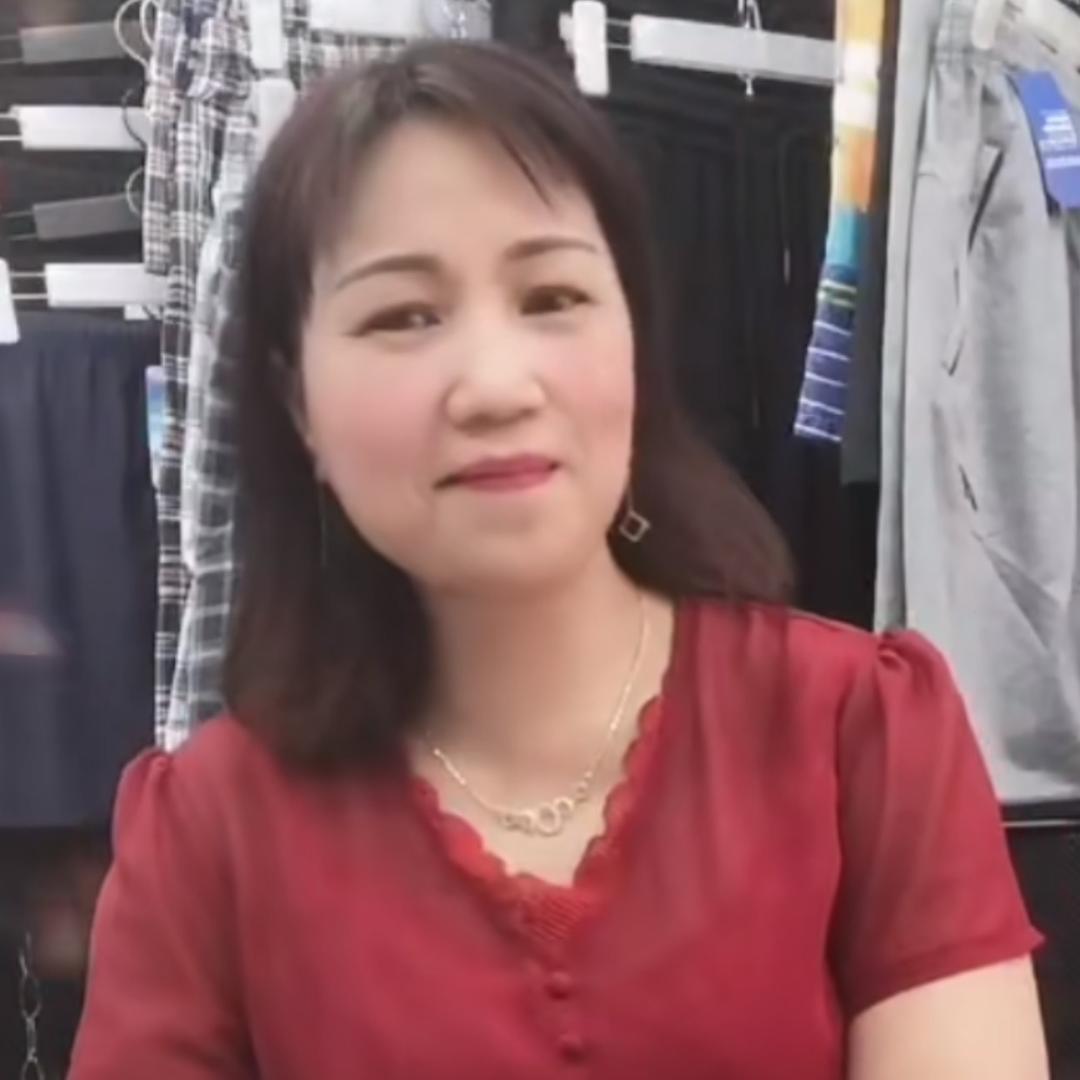 龍发服饰五姐  高第街庆寿巷5号