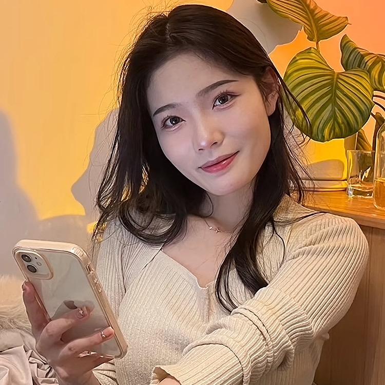 静静💃