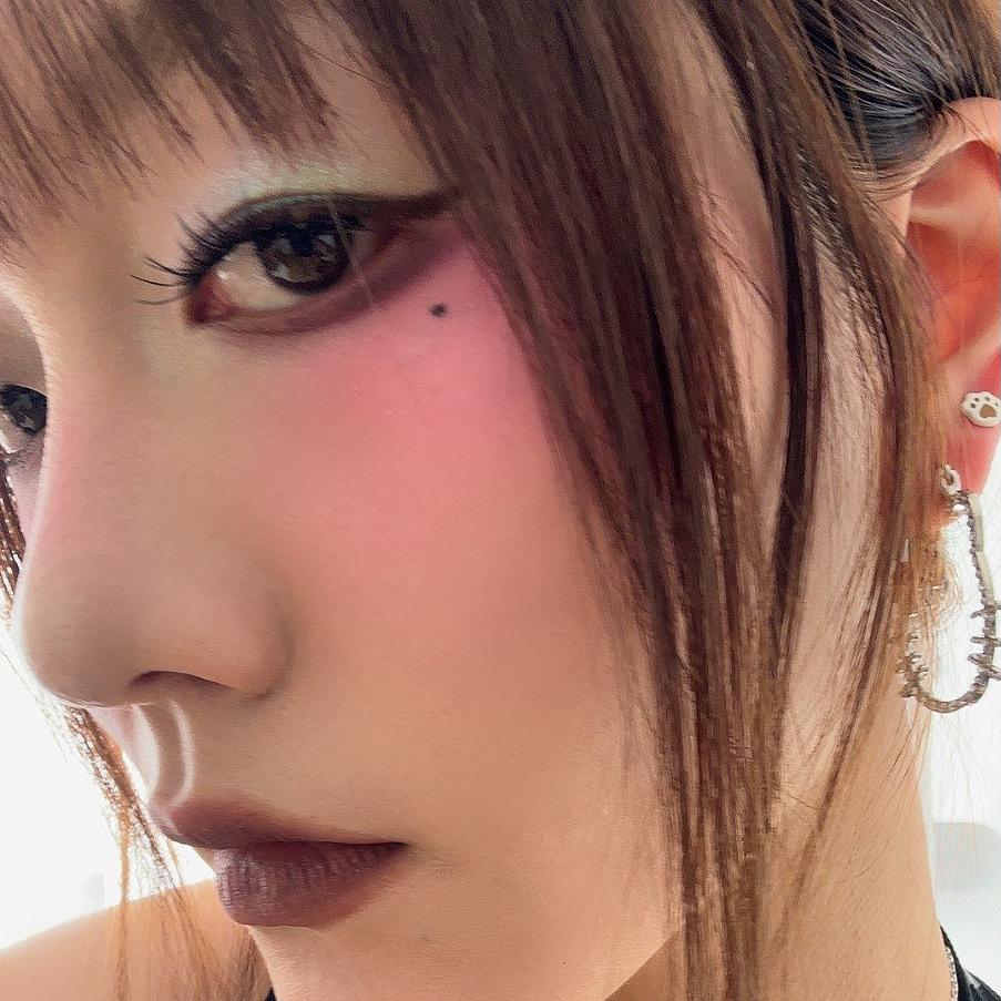 蓓野里予🕊️