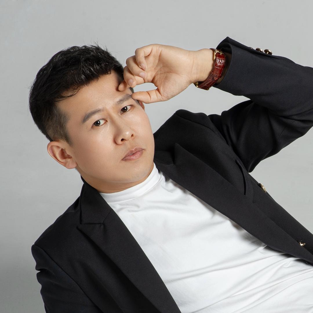 六安烫发专家刘老师名人剪造型