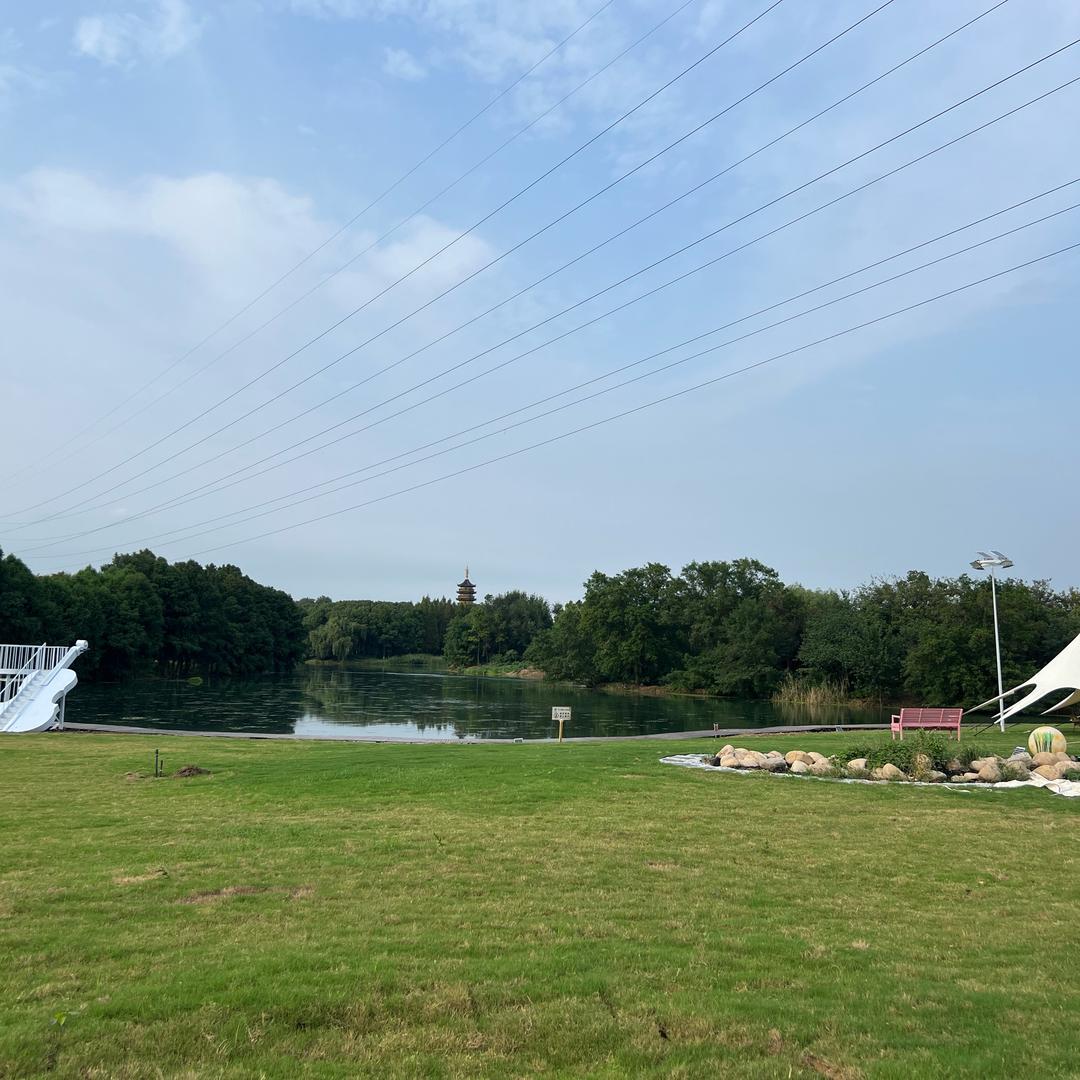 逍遥南洲太空舱度假营地