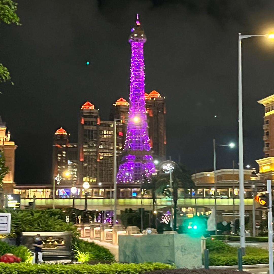 小铃铛🔔