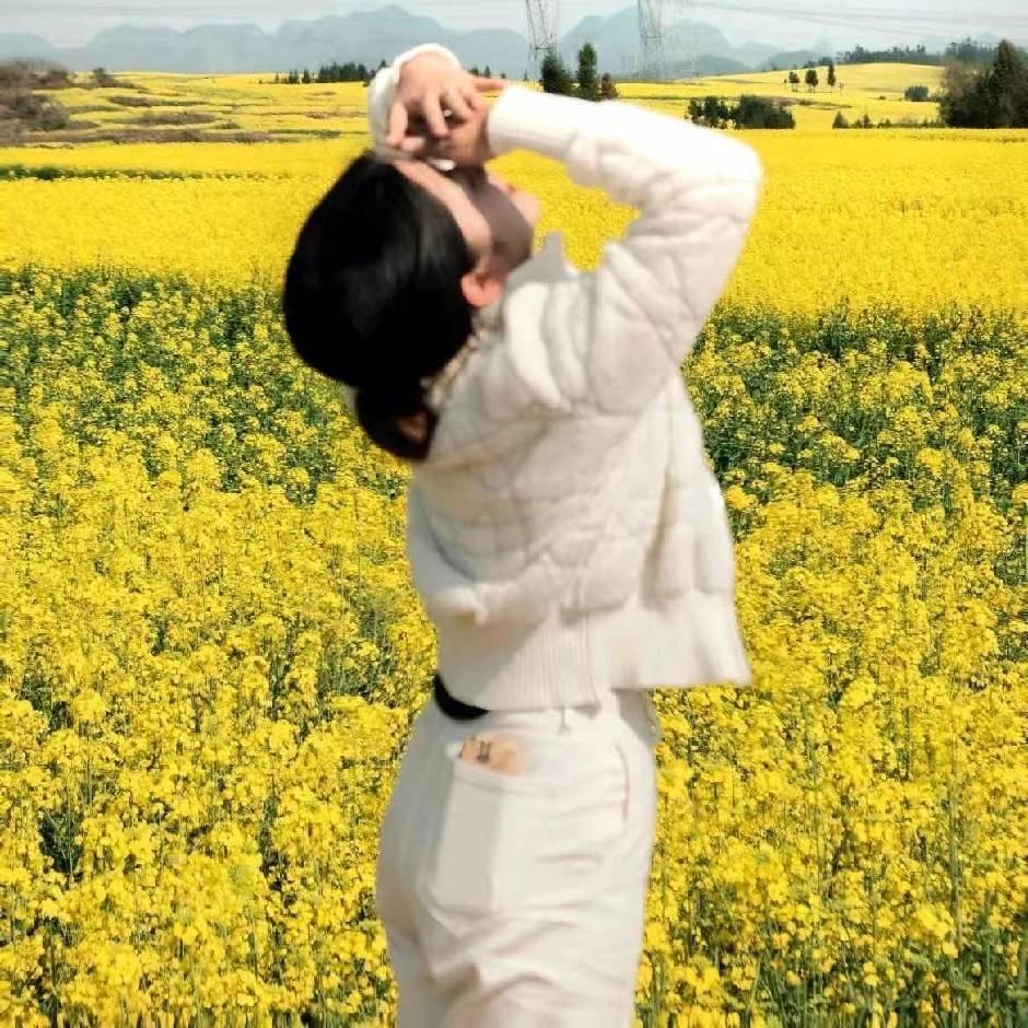 罗平深港湾酒店