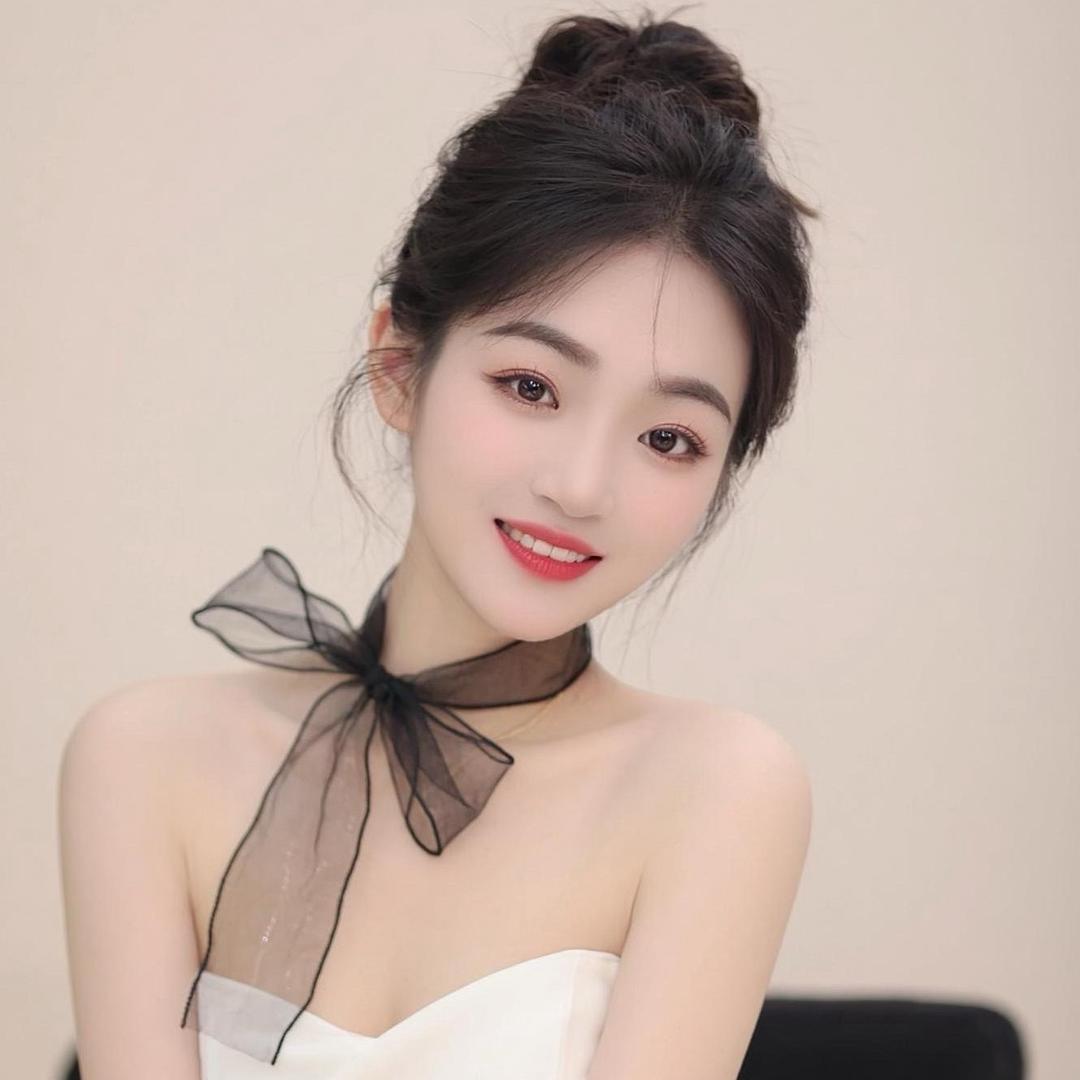 莹莹 停播静养期间