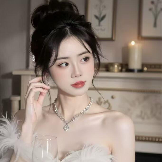 九萌萌⁹²⁹⁹