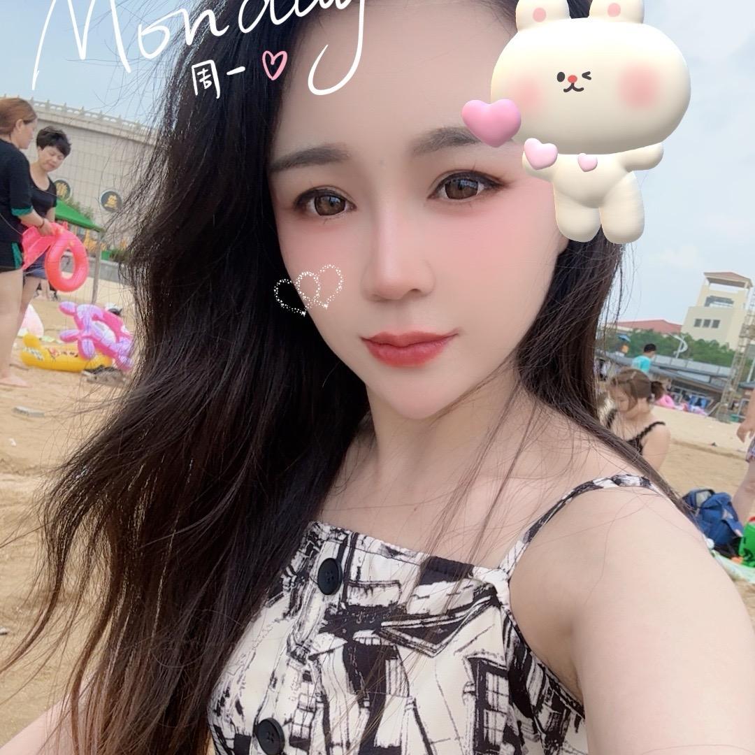 爱唱歌的孟洁