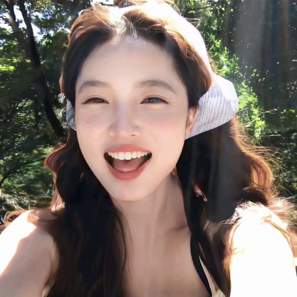 迅屿双服装服饰店