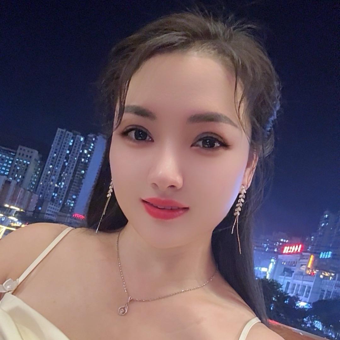 小凤.