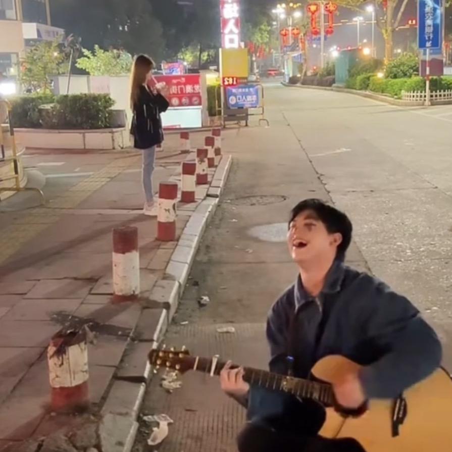 唐三飙唱