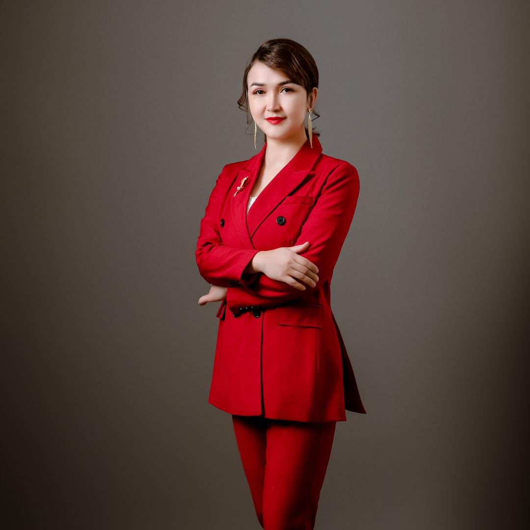 迪力胡马尔律师