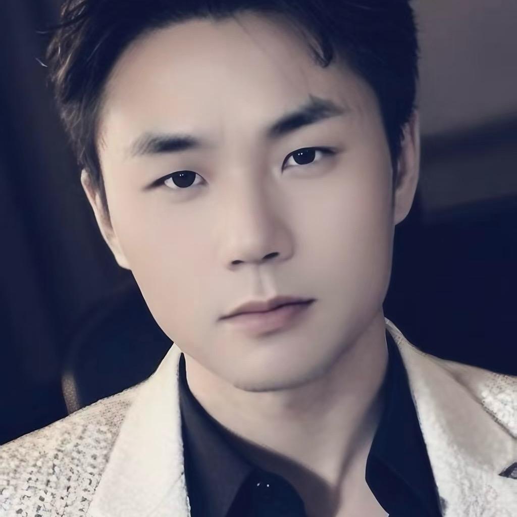 ζั͡ޓއއއ卿·羽🐉