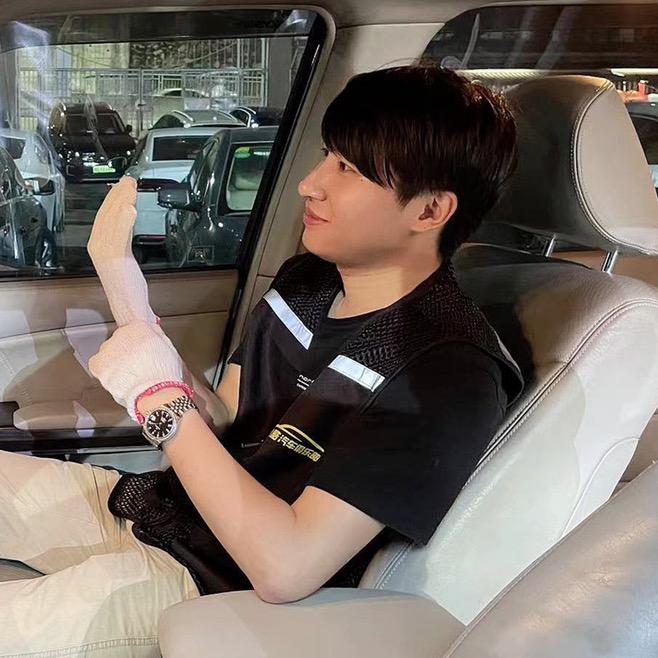 深圳仓酷二手车(好好先生)。