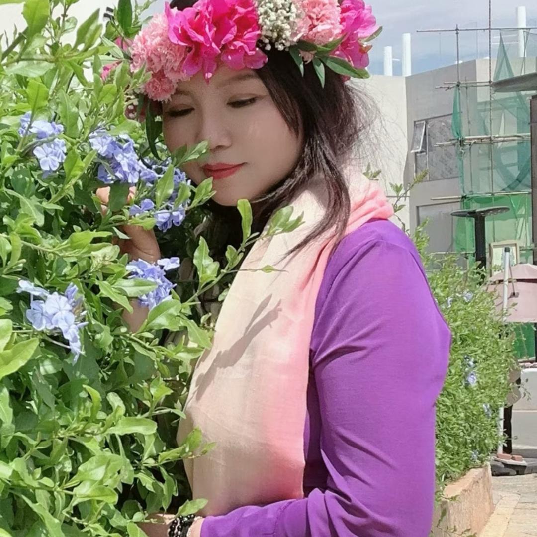 爱舞芳芳