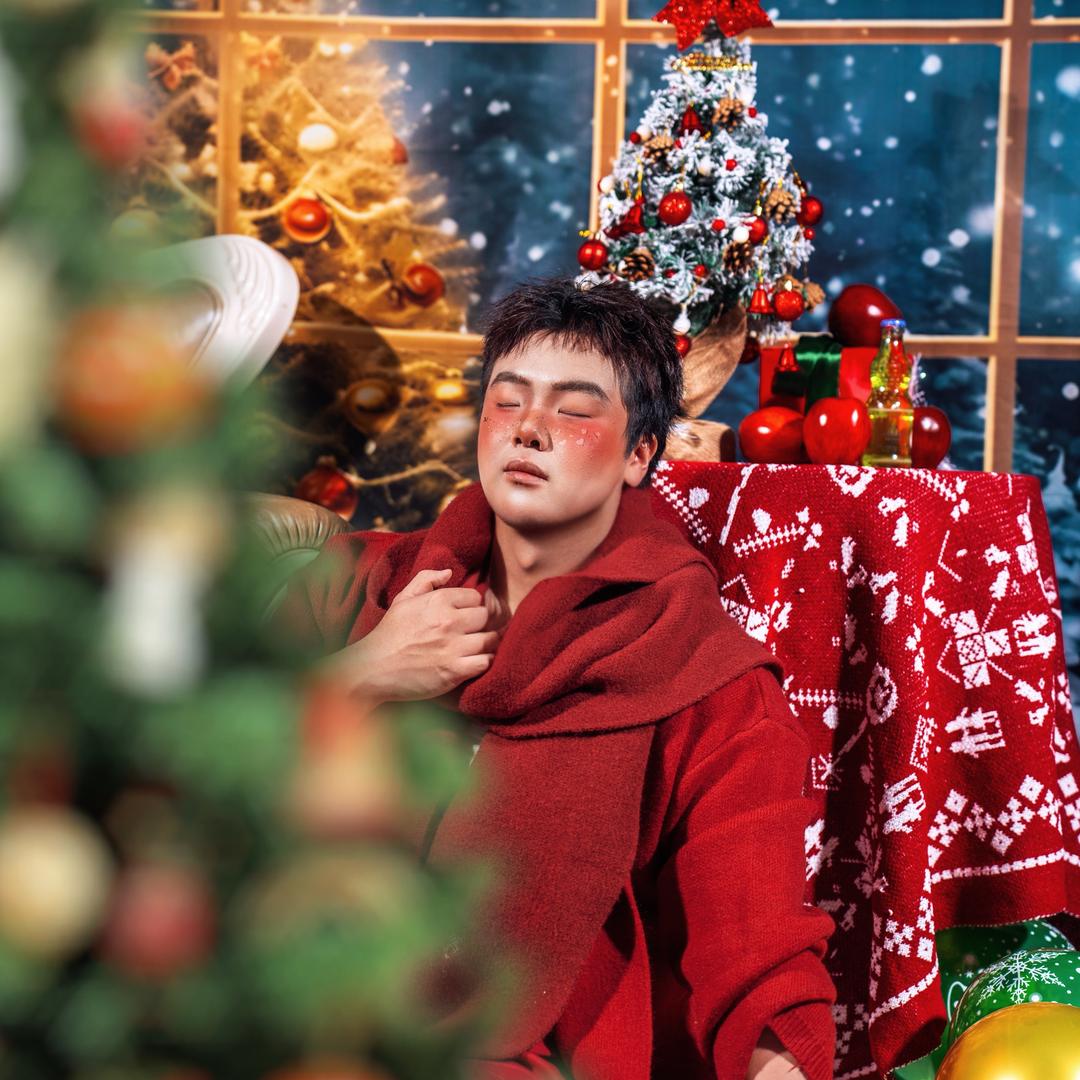 秦望宴（黑茶才没有250斤呢）