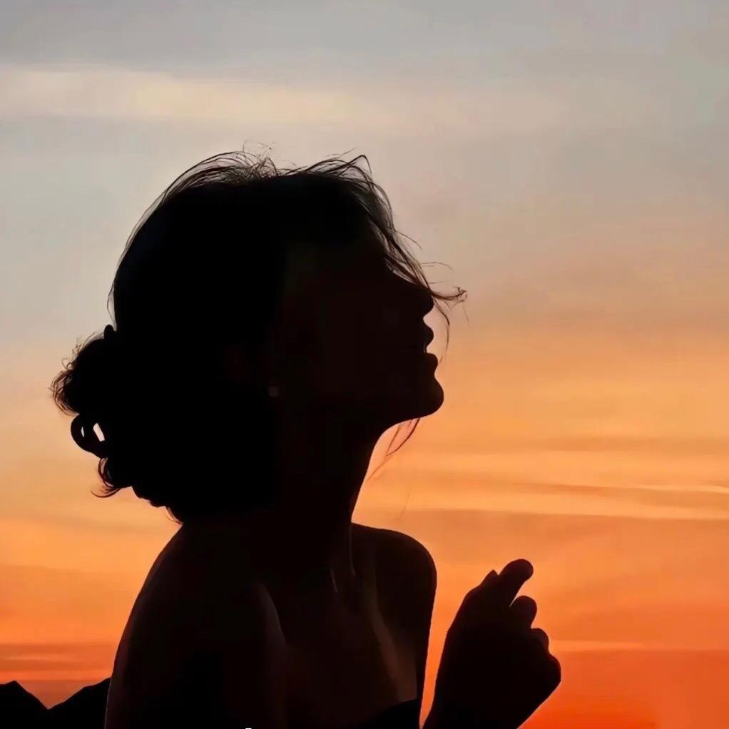 妃婕华妹