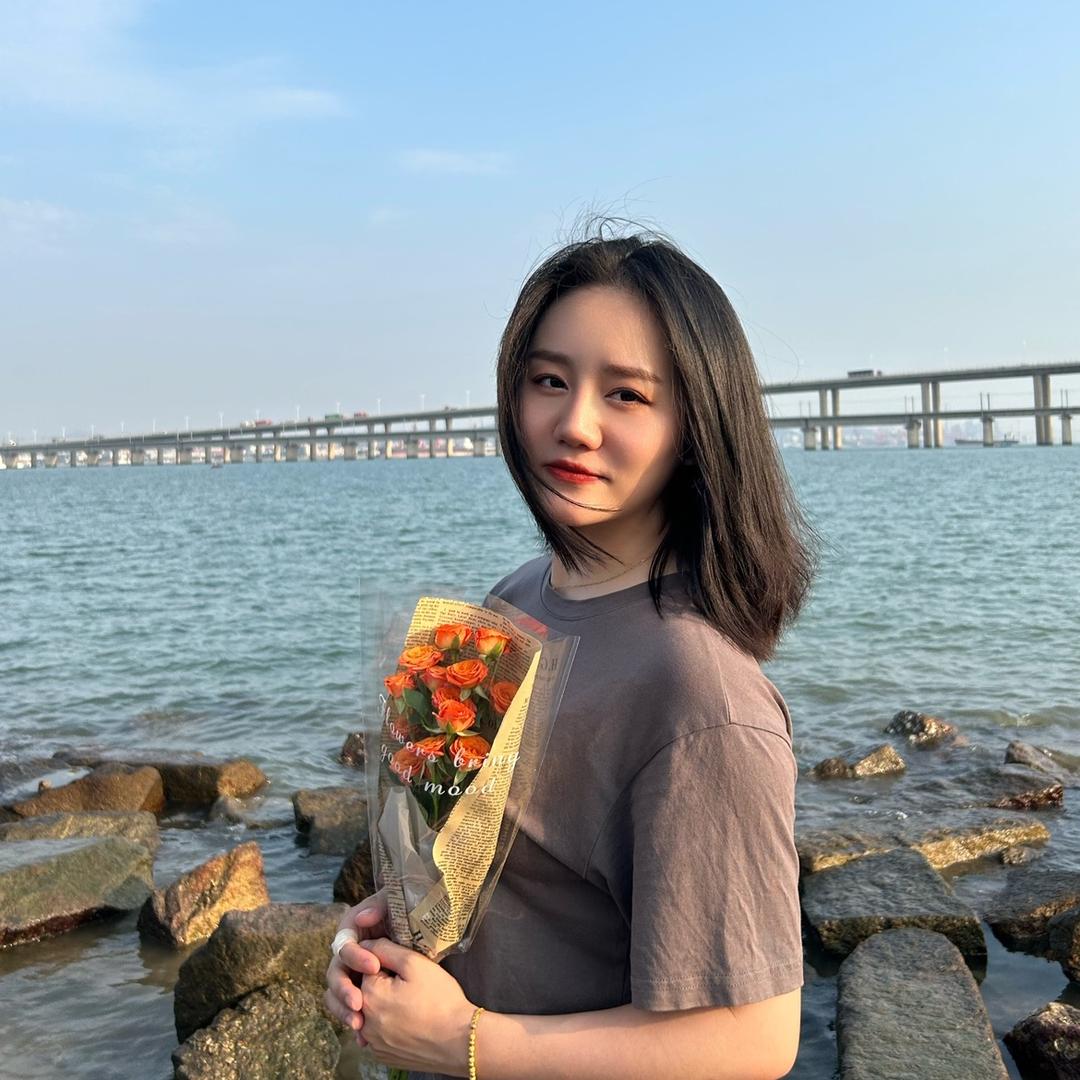 😇月亮不睡我不睡