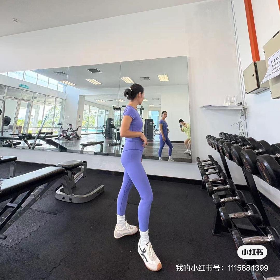 芮蕊在国外陪读生活