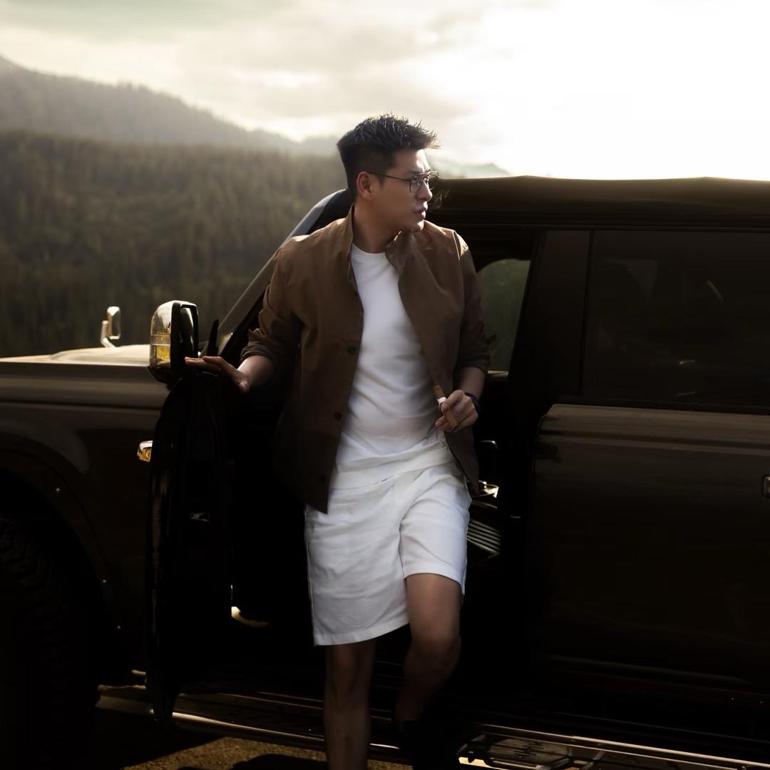 秦磊-直播穿搭分享