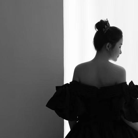 娜娜七分饱
