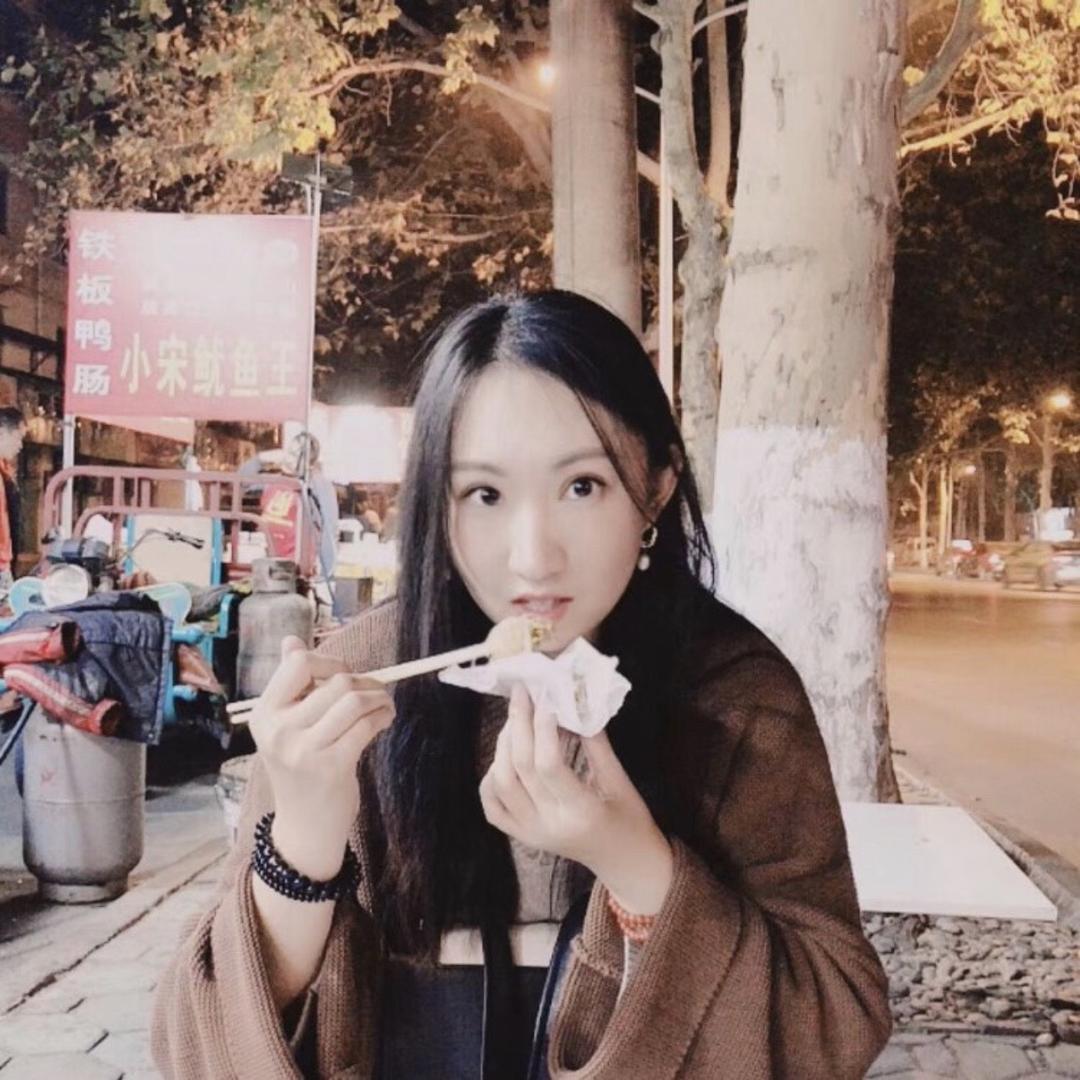 溜街探店王美好