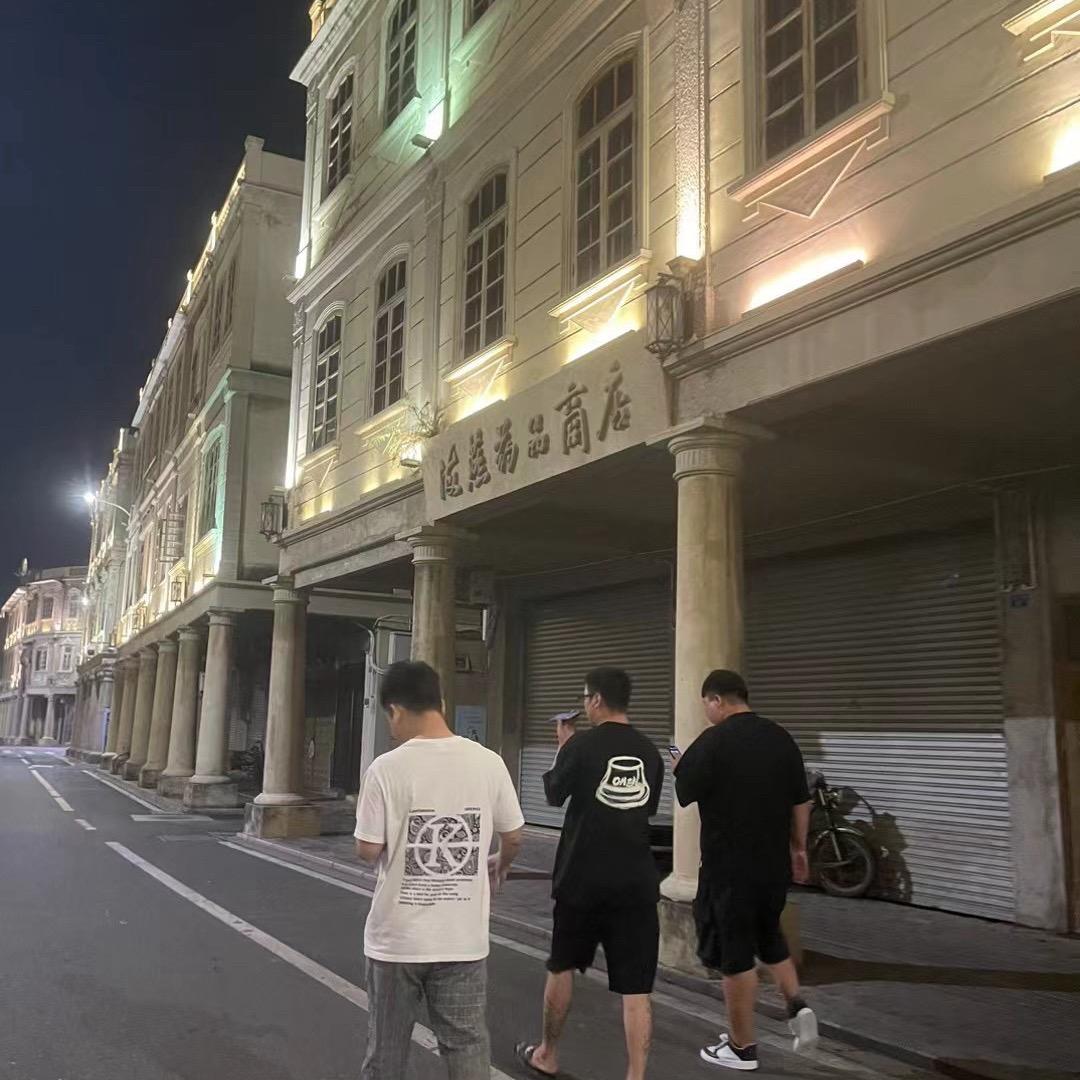 别人都叫我小胖.