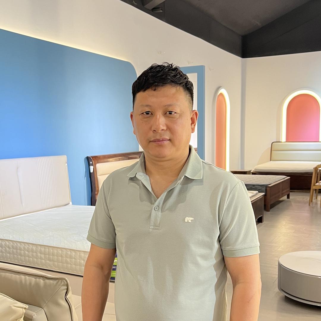 宝上宝家具工厂店