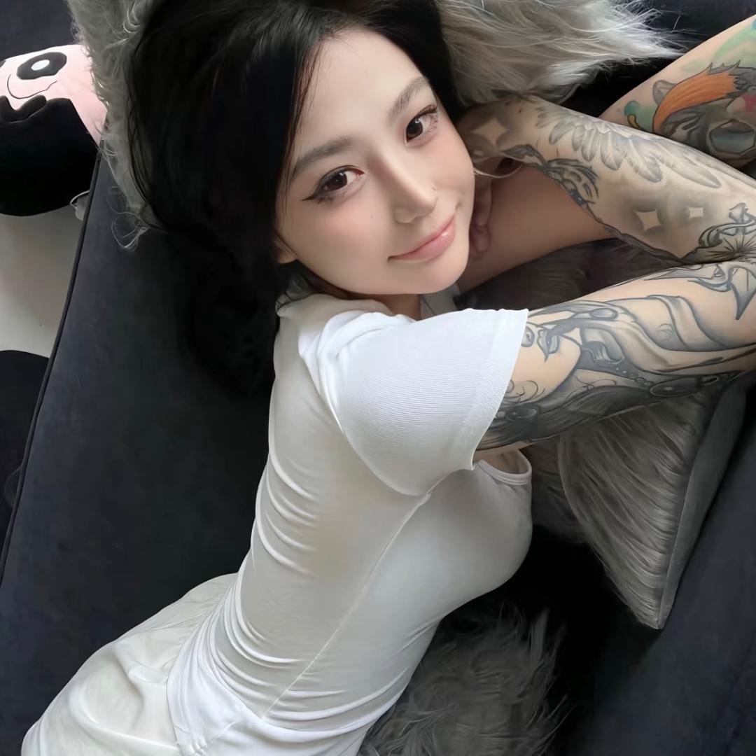 阿姨.