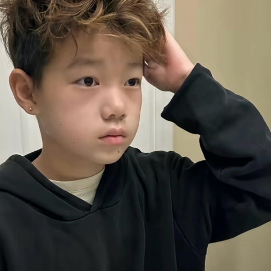 ㅤ  ㅤ