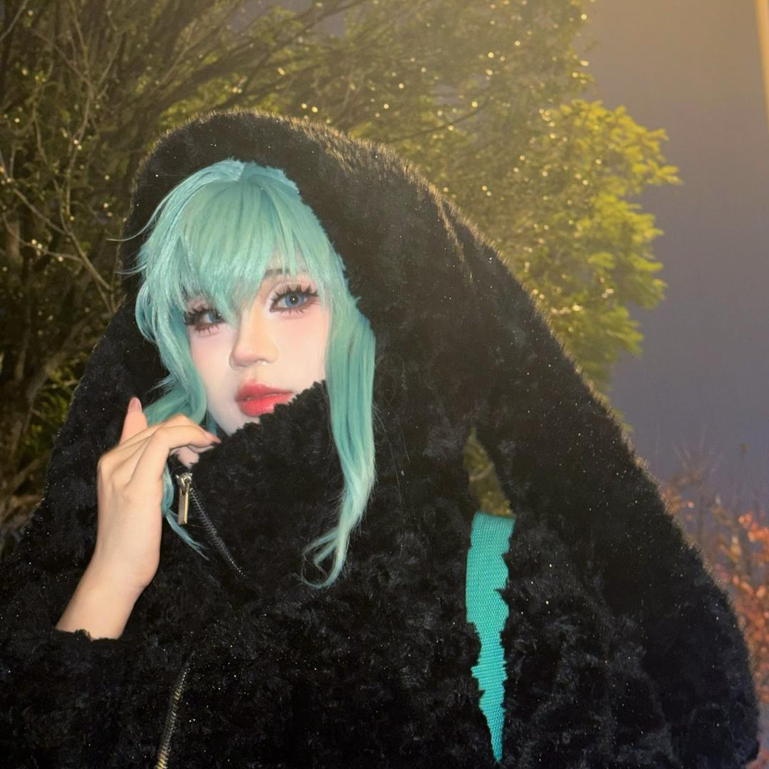 隔壁老王是小艾