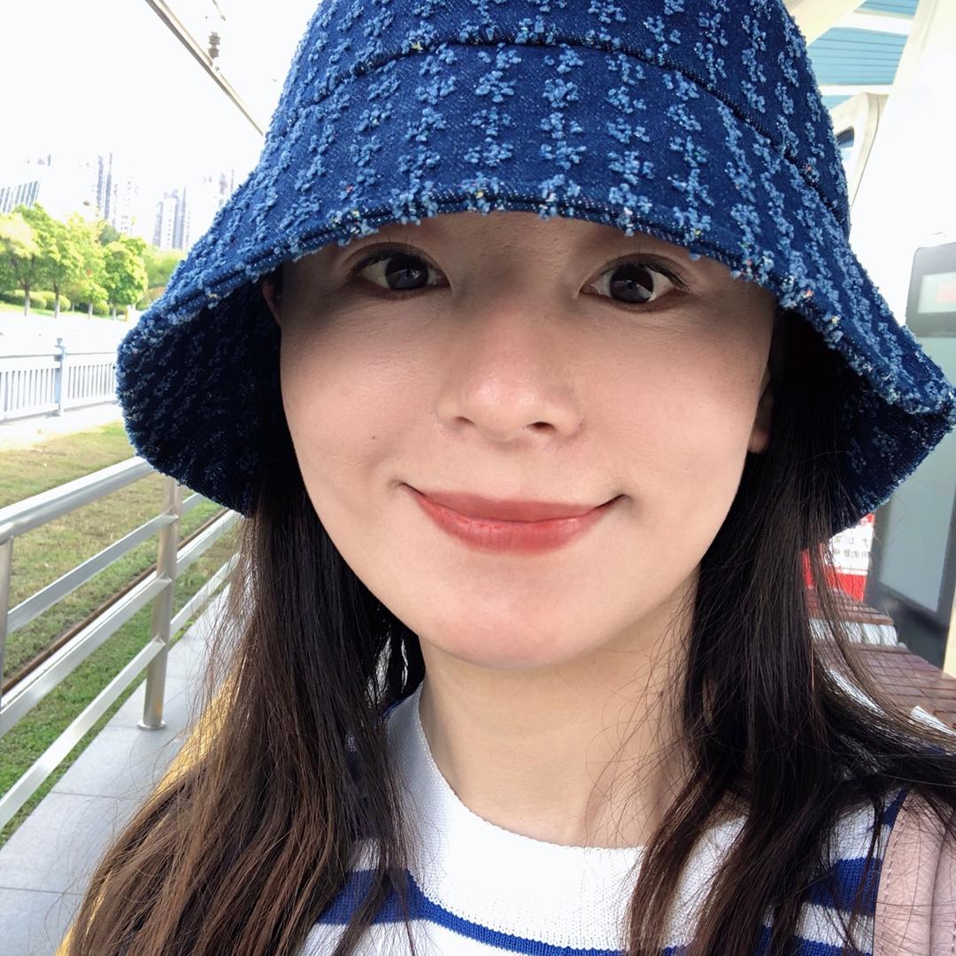 璐妈（高伊琳）