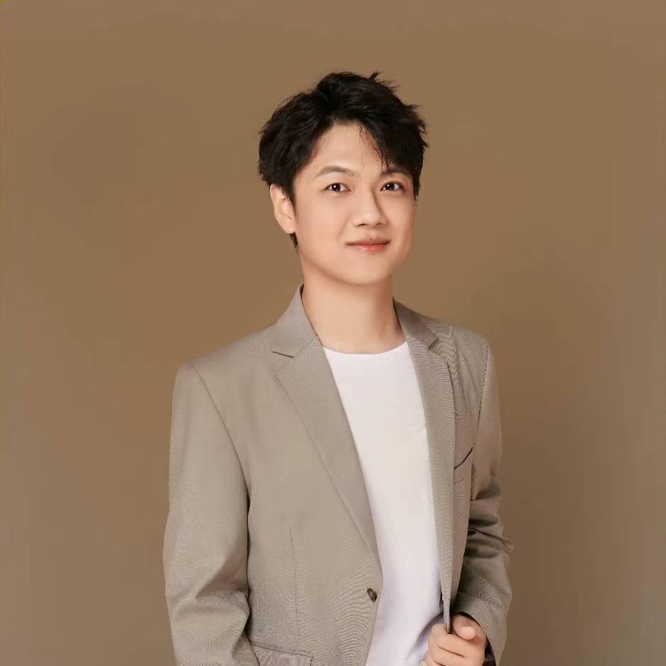 球场导演