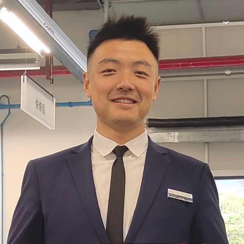 十堰奥龙销售总监-李酒龙