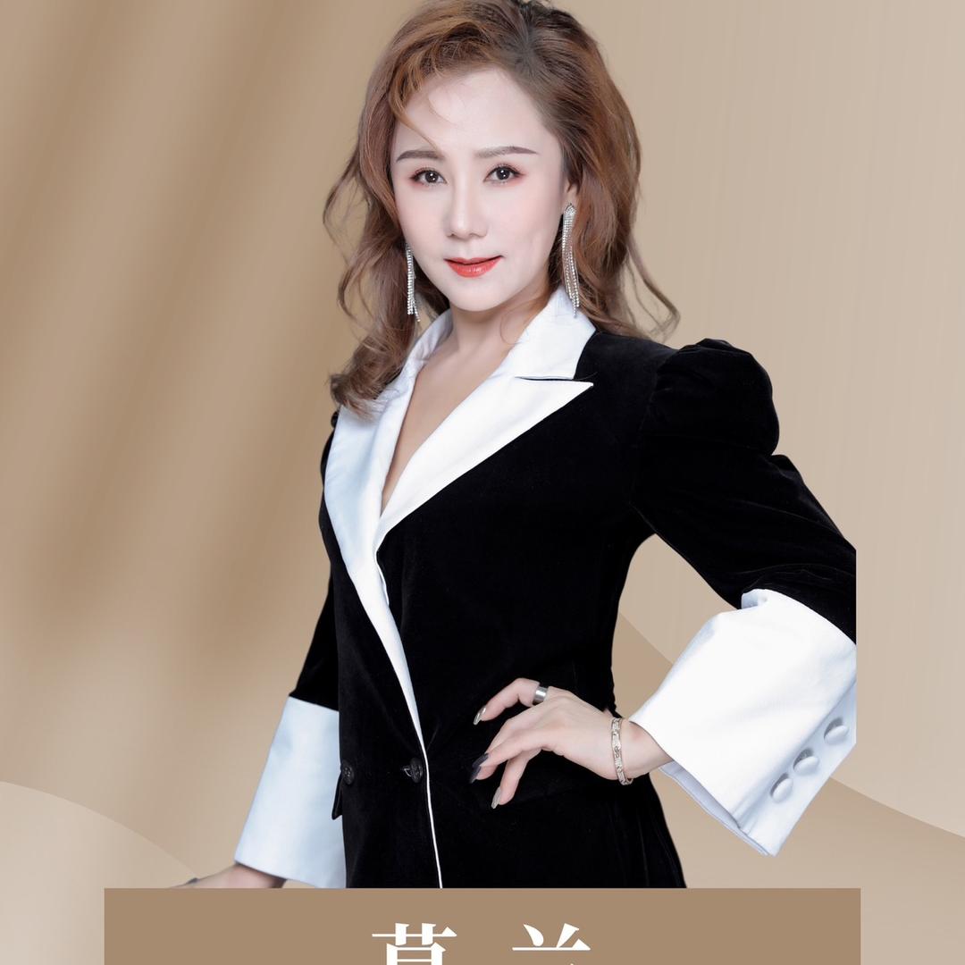 滋骄院长形体礼仪