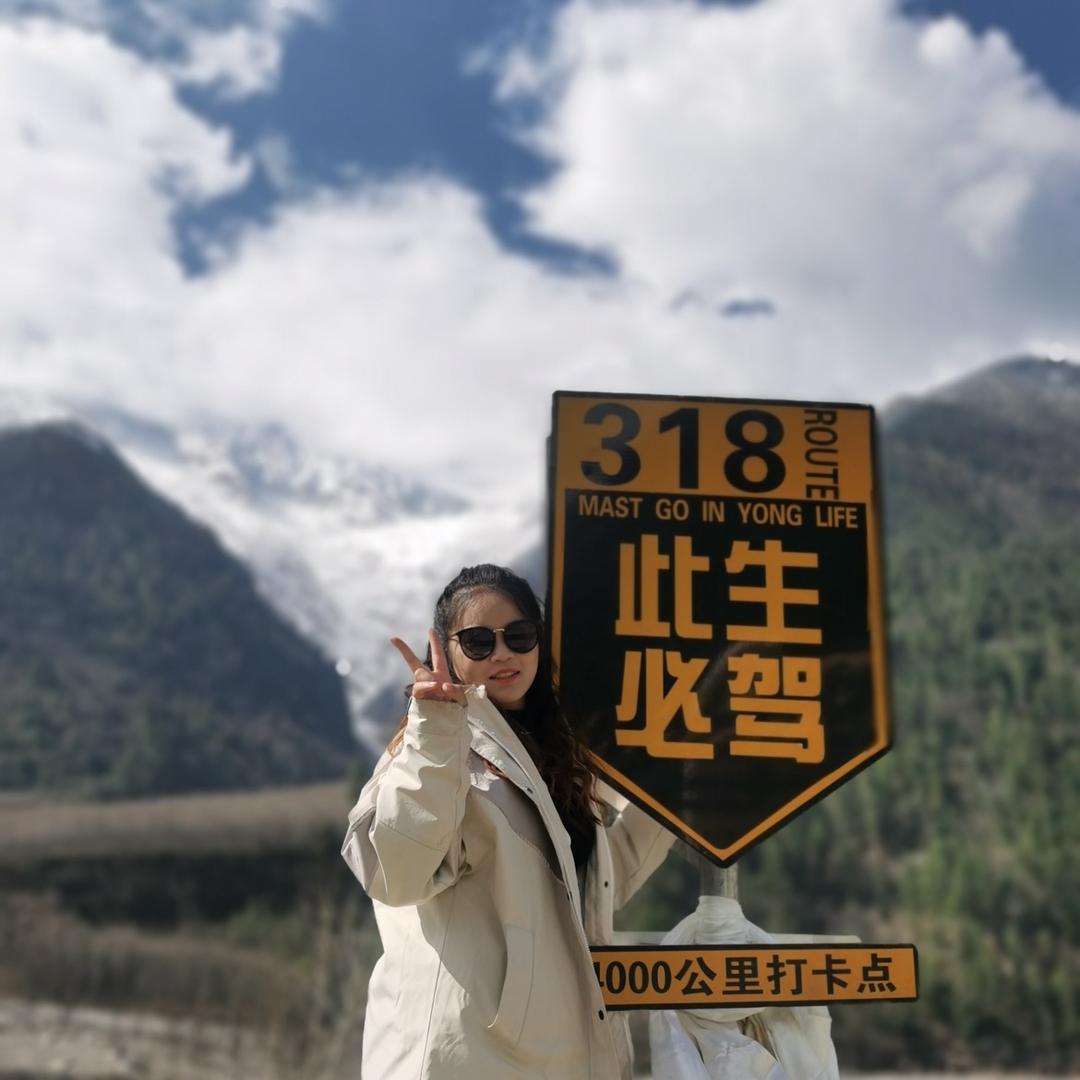 成都租车莉莉（畅游）