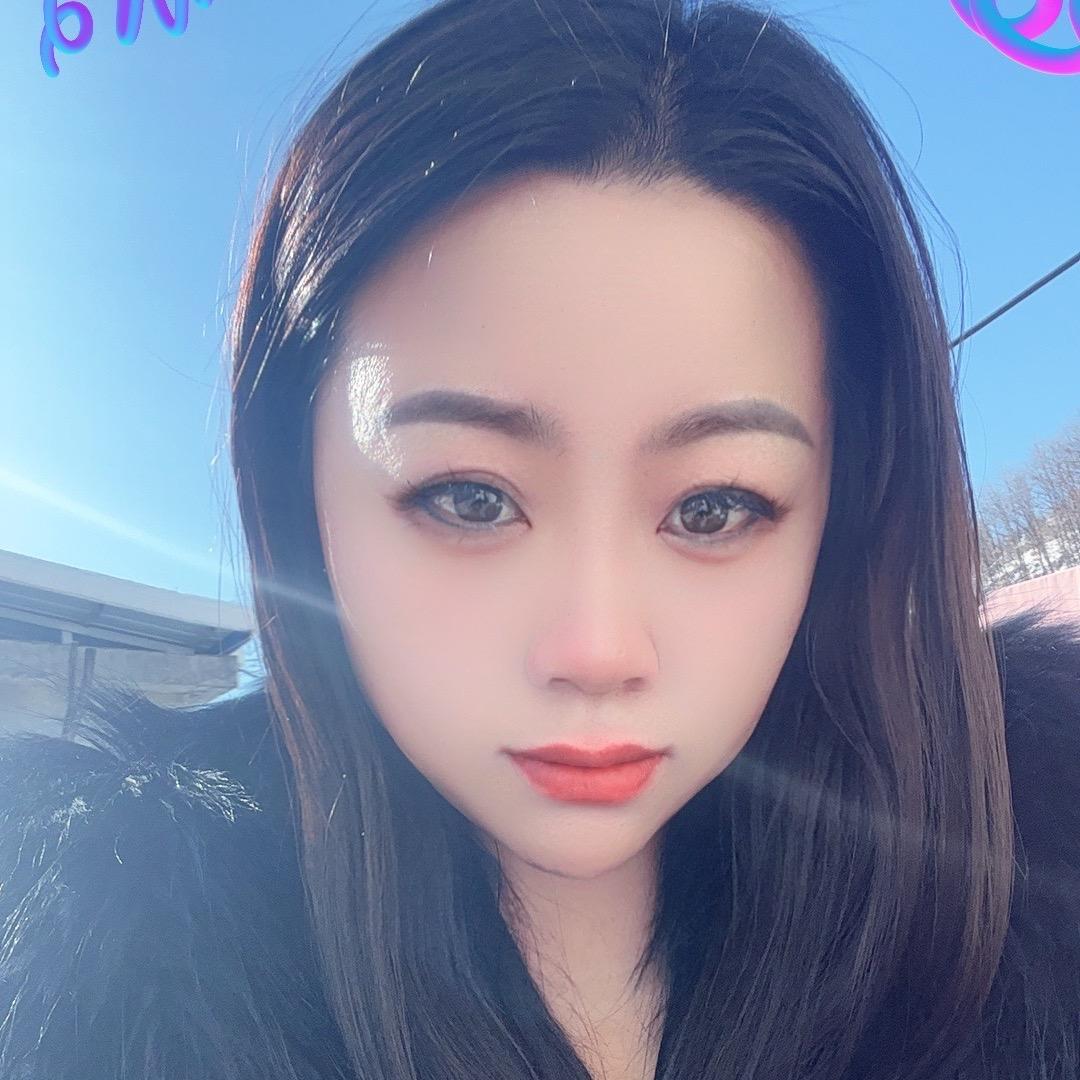 迷恋姐的唇👄