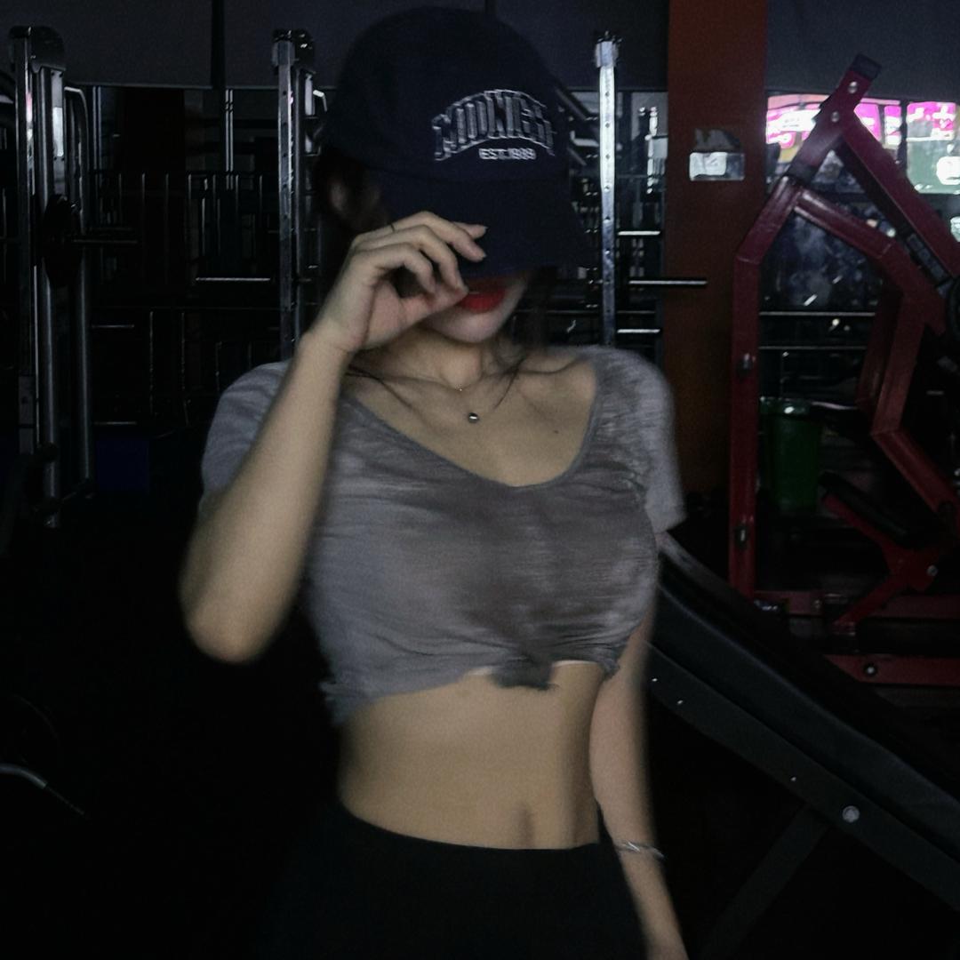 卖衣服的娇娇