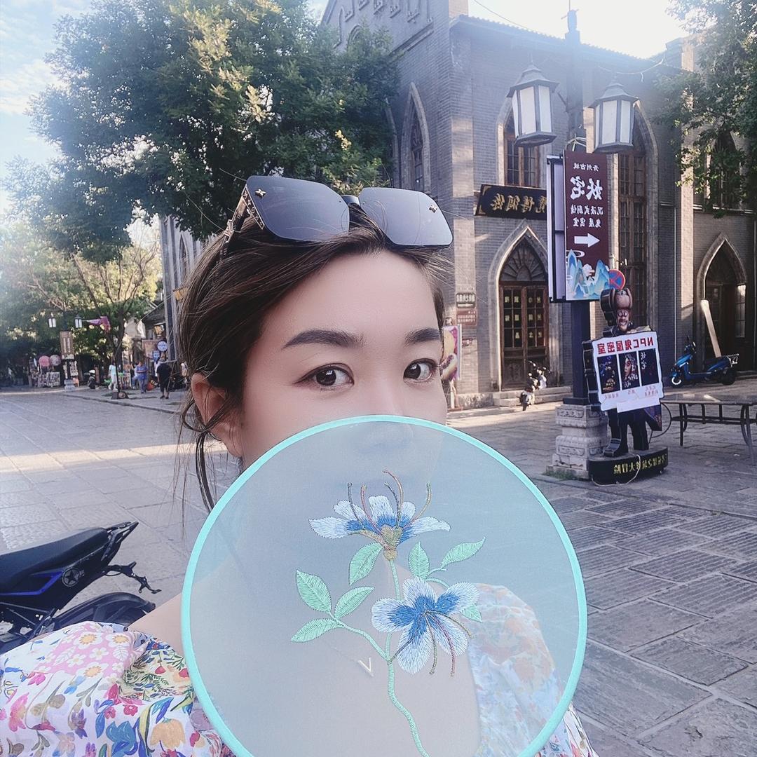 岩小妮的日常🌞💫