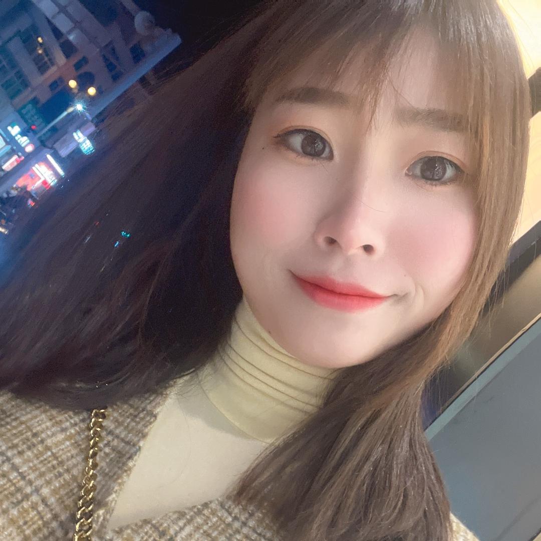 小七ღ