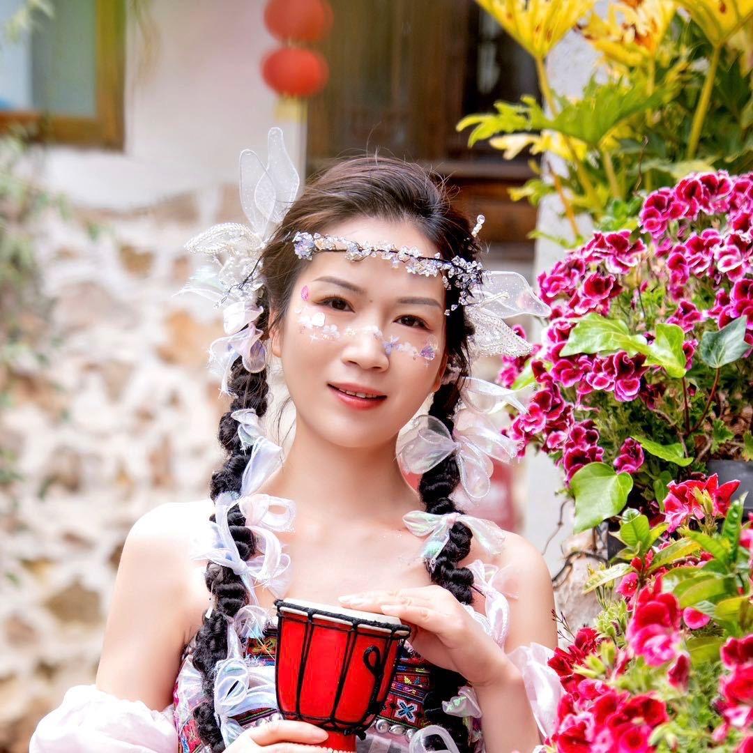 丽