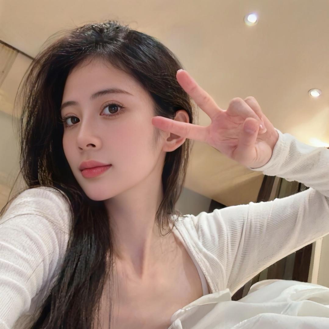 李李🩷（专注斑敏痘）🔥