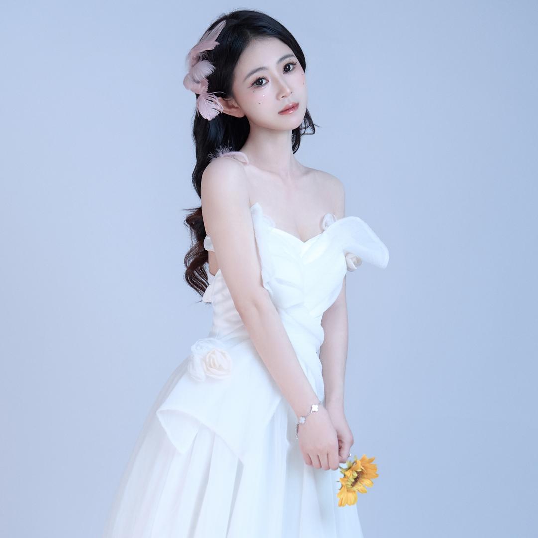 睡懵的涵柔¹²²⁷🌻（静妹妹❤️七宝）