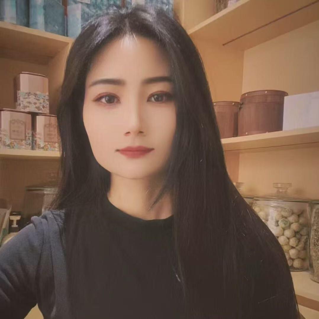 左手抱娃右手泡茶