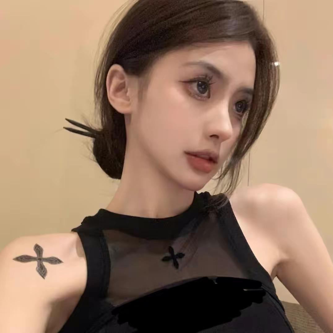 小霸王服饰4号店