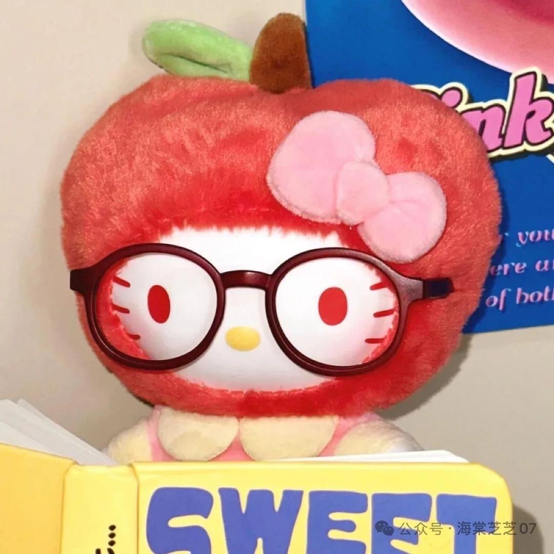 TOYLIVE潮玩甄选店