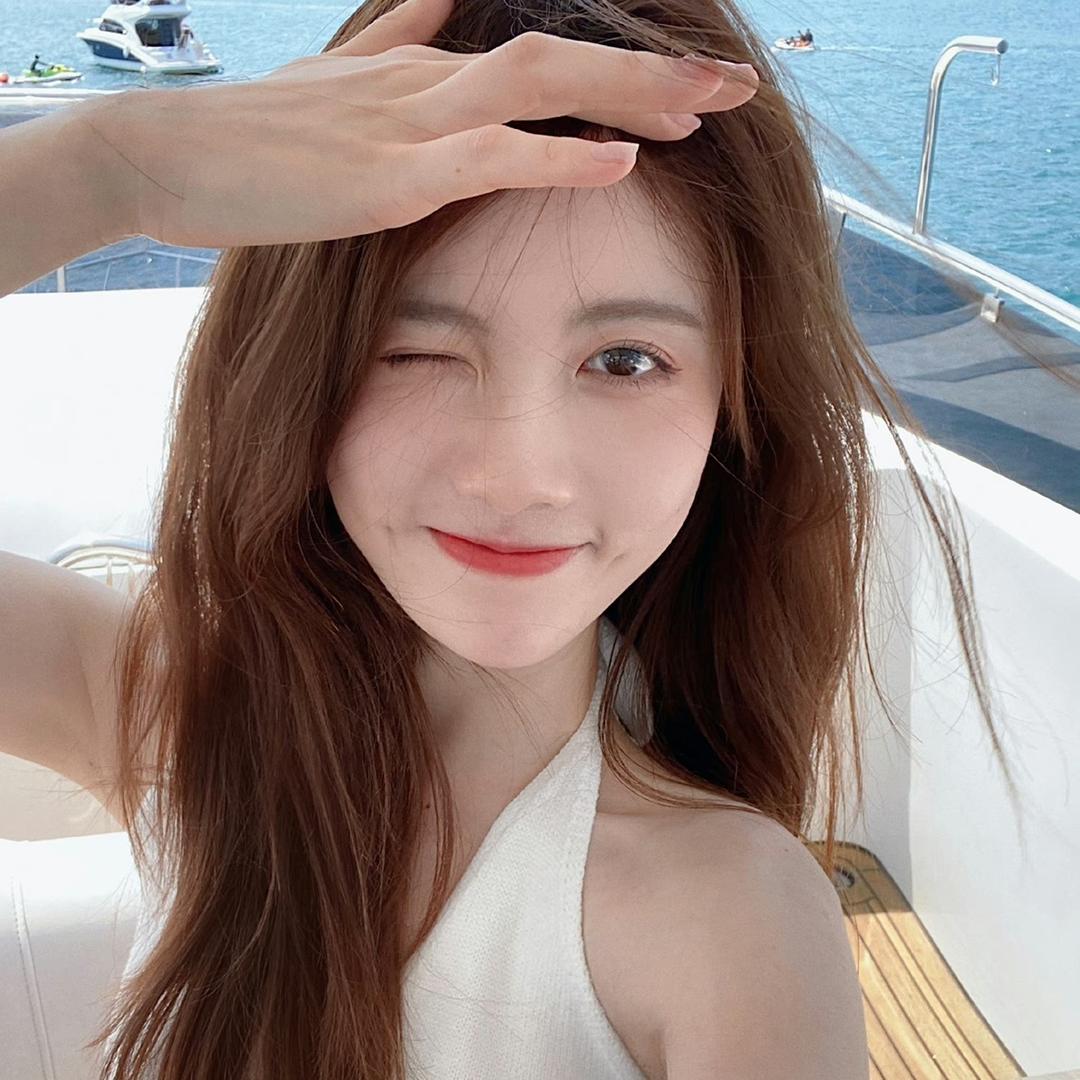 瑞礼乡品创宏果业老酒专卖店