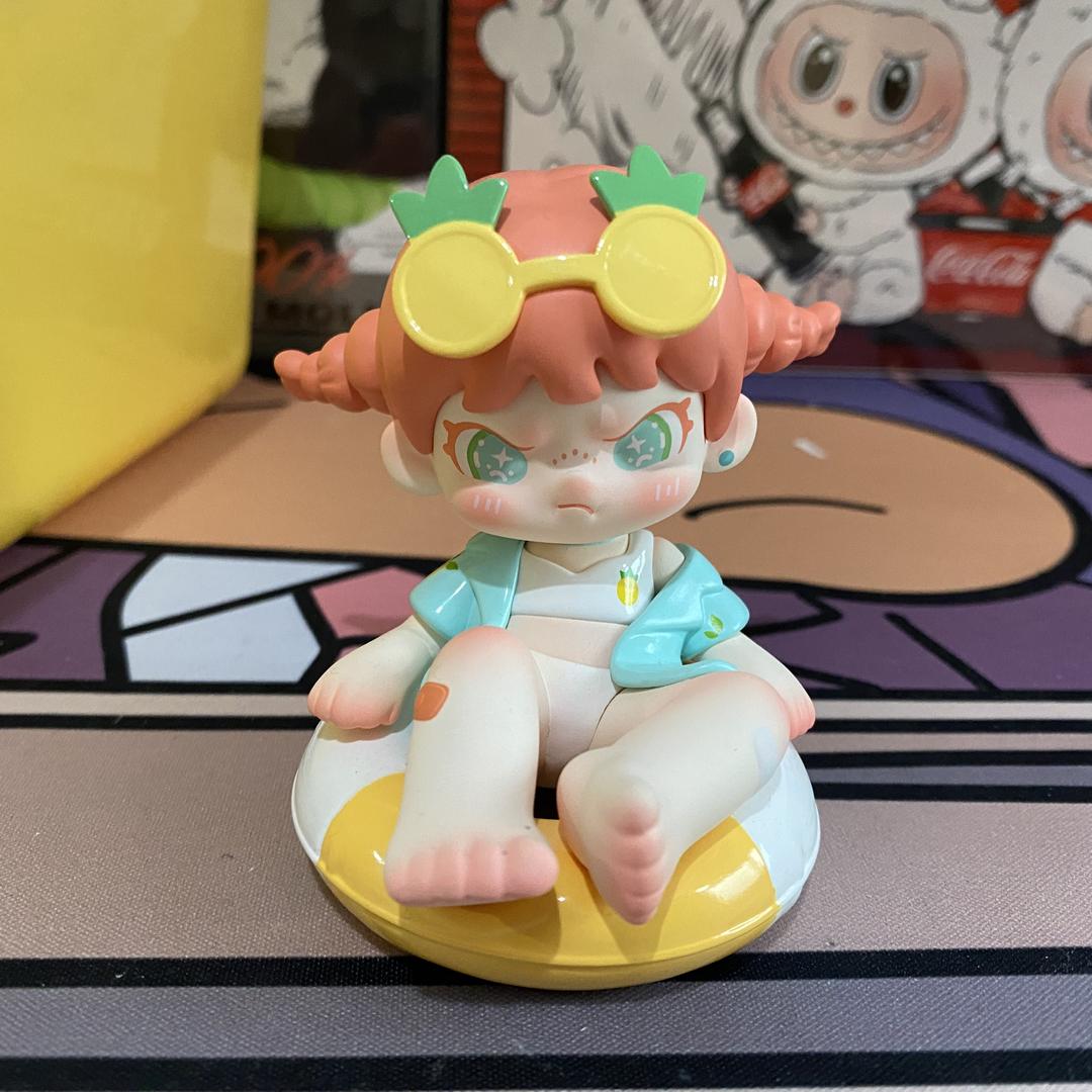 喵喵爱拆盒潮玩